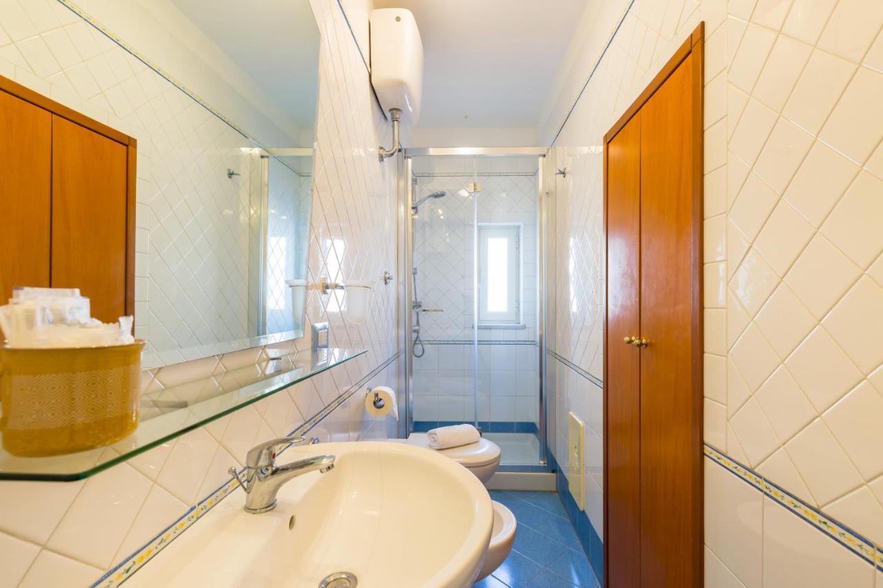 Terrazza San Paolo By Napoliapartments Kültér fotó